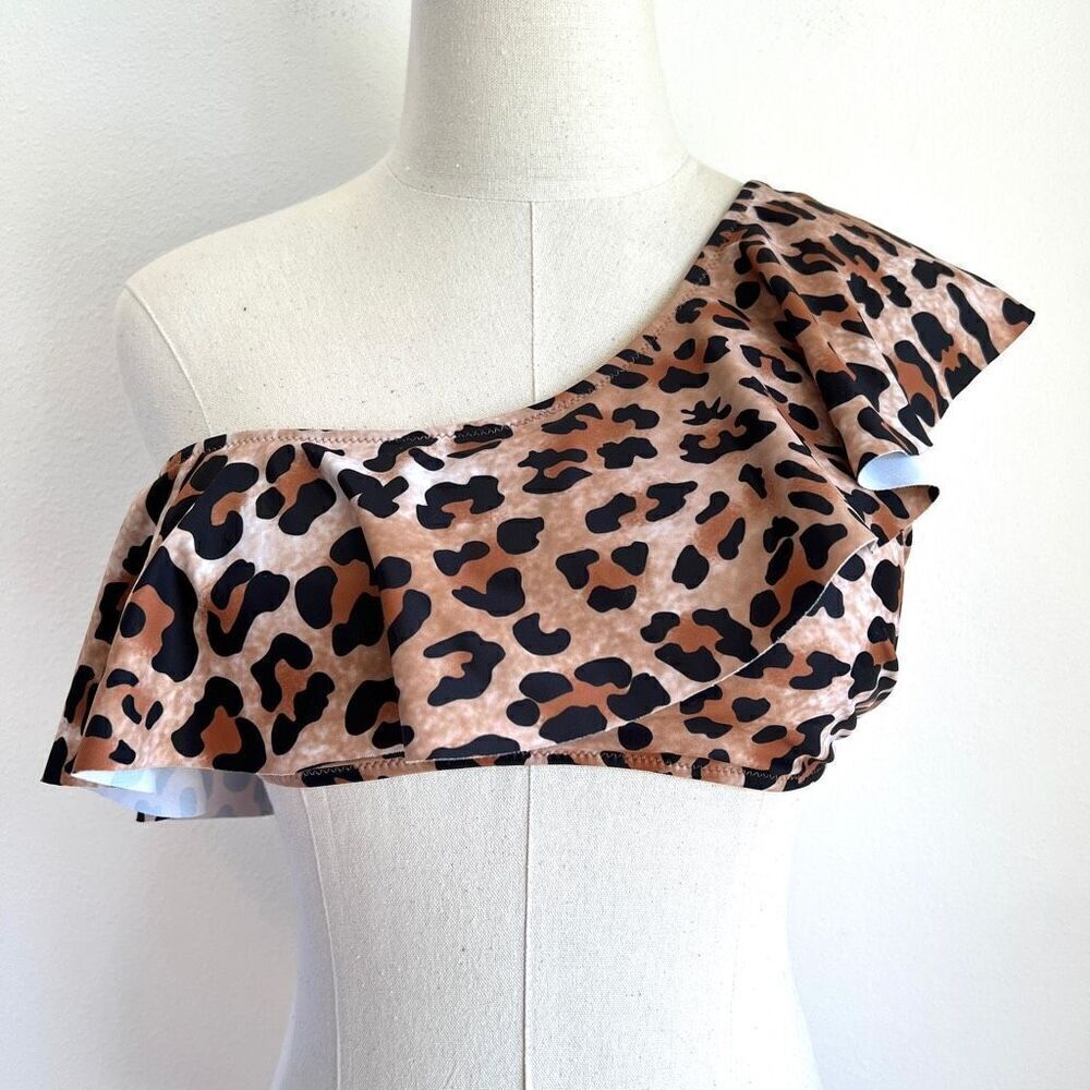 Cheetah Leopard Print One Shoulder Ruffled Bikini Swimsuit Top Size M